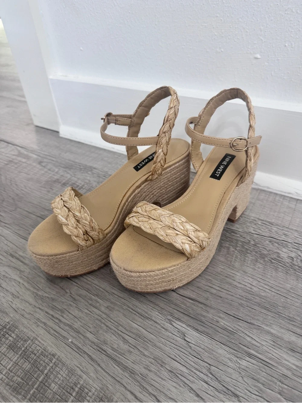Nine West Braided Straw Espadrille Platform Sandals Neutral Tan 5.5